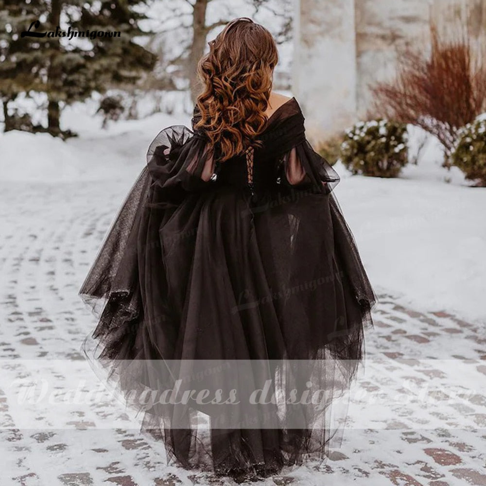 Baoleely Fantasy Black Wedding Dresses with Long Sleeves Winter Solstice Elopement Gothic Bridal Gown for Halloween Witchy Vestido Novia