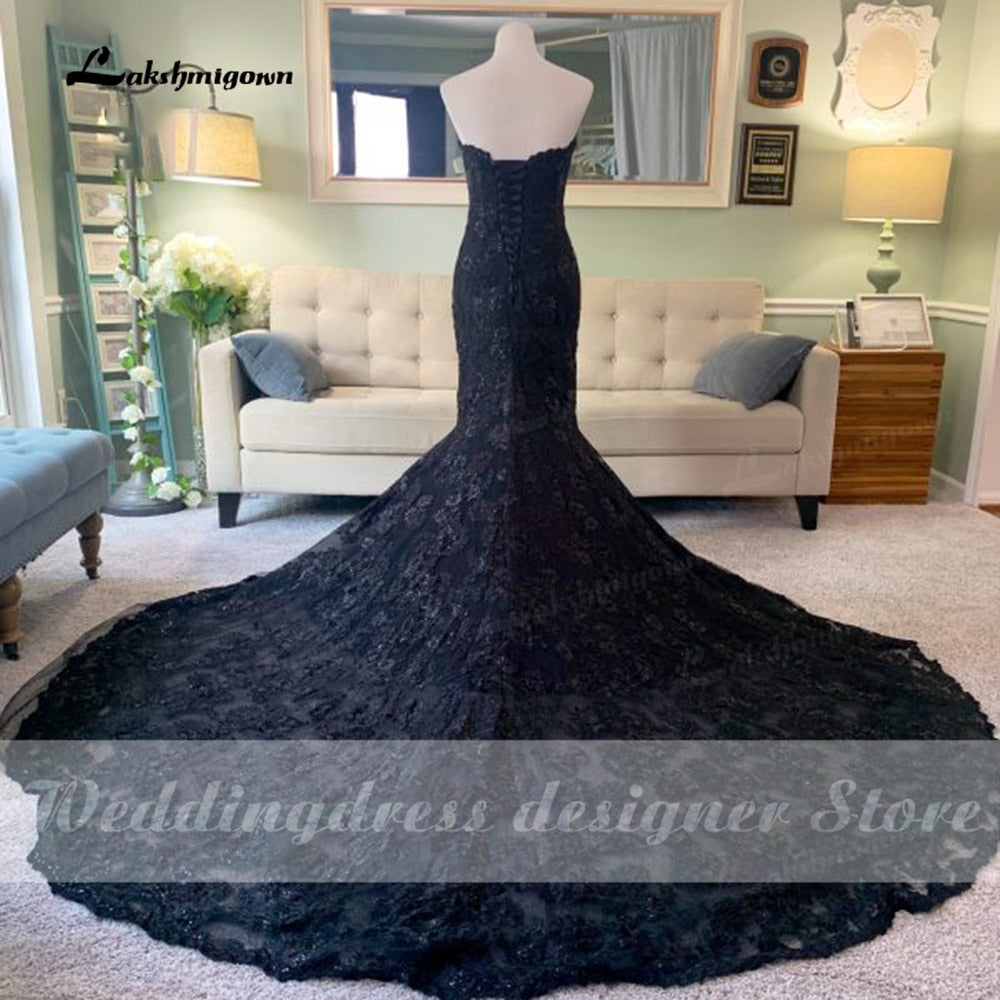 Baoleely Baoleely 2022 Elegant Gothic Wedding Dresses with Cape Veil Black Strapless Bridal Gowns with Sequins Floral Lace robe mariage femme