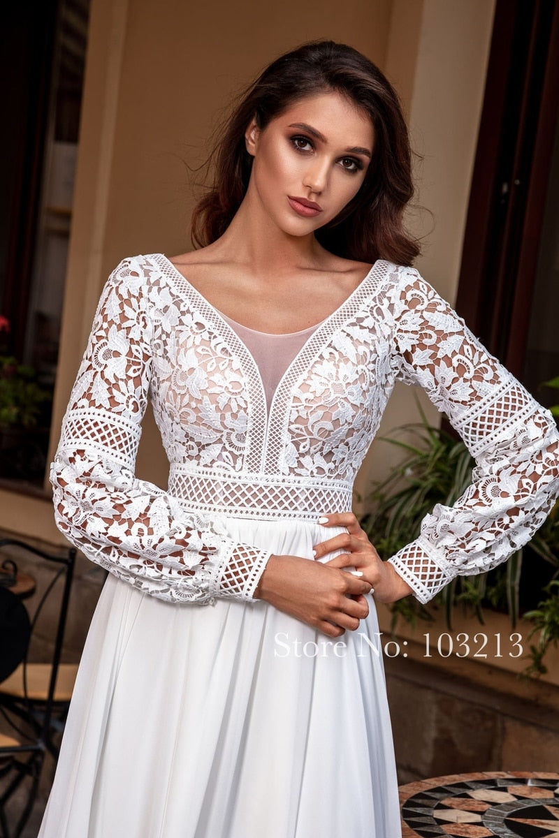 Baoleely Bohemian Lace Long Sleeve Wedding Dresses Chiffon Sweep Train Vintage Scoop Neck Bridal Gowns Pearls Beach Bridal Gown