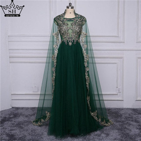 Vestido de noche largo de corte A con bordado de cristales y gorro LA6402