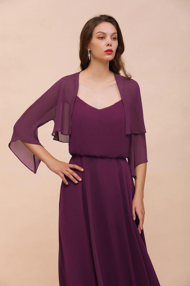 Vestido de dama de honor morado con tirantes finos cruzados, largo hasta el suelo, estilo casual