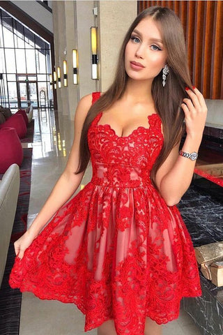 Vestidos cortos de fiesta rojos de encaje con escote corazón y corte en A