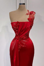 Robes de bal longues à fleurs rouges asymétriques sans manches à une épaule