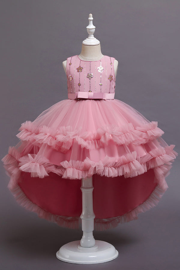 Robes de demoiselle d'honneur rouges à ceinture asymétrique et volants en tulle