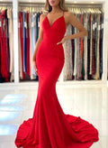 Robe de bal rouge longue sirène dos nu à col en V