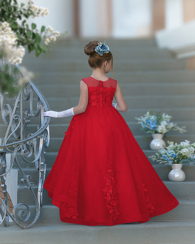 Vestido de baile de princesa Serenity con apliques de encaje y adornos de mariposas 