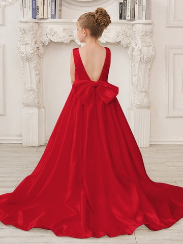 Robe de demoiselle d'honneur princesse sans manches en satin, coupe trapèze, avec traîne et nœud. 