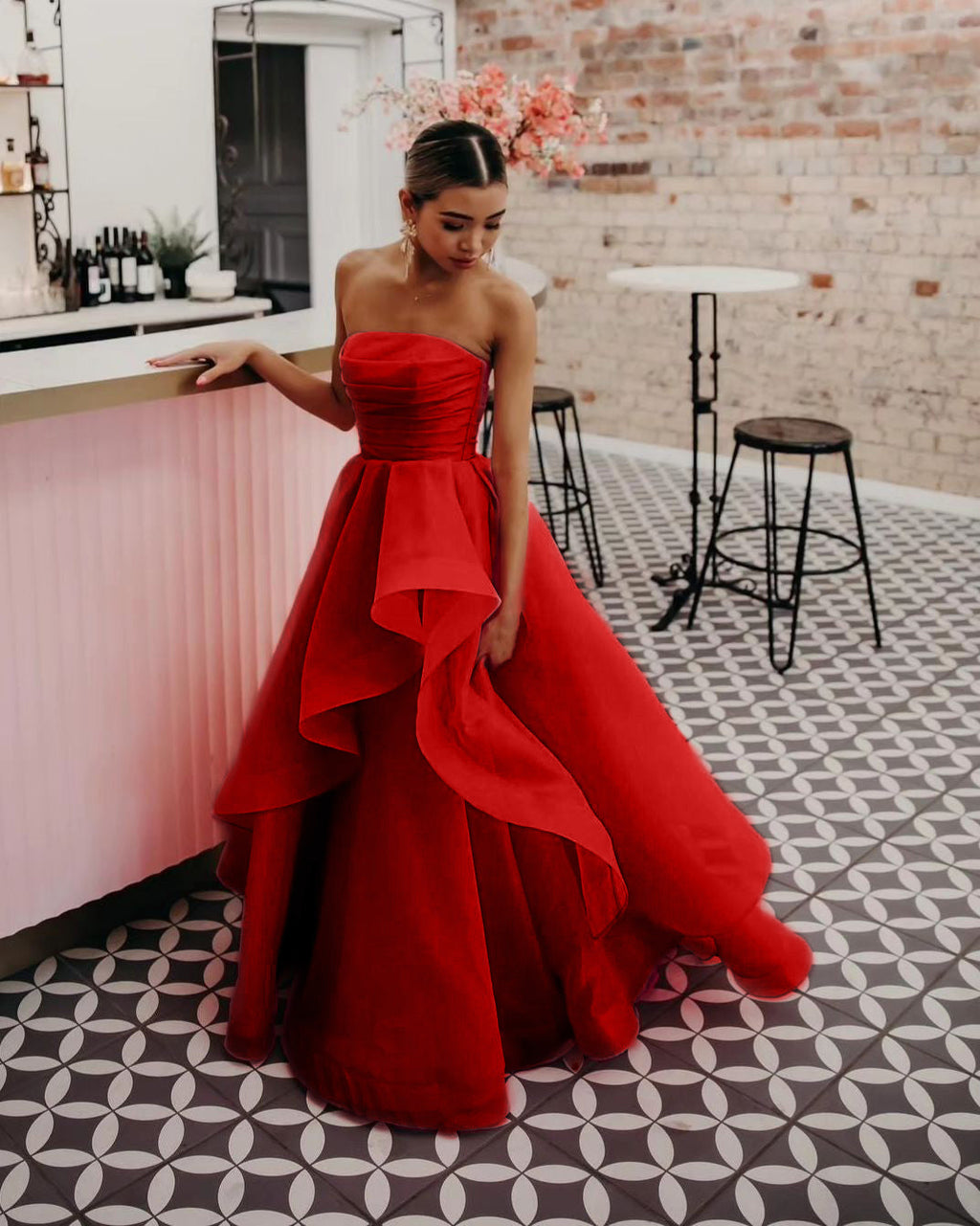 Vestido de fiesta de organza rosa claro, corte en A, sin tirantes