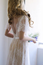 Robe de mariée longue romantique en dentelle blanche, coupe trapèze, dos nu, WD111