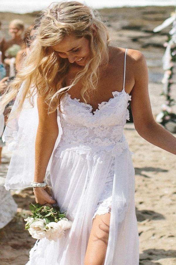 Robe de mariée romantique en mousseline de soie à décolleté cœur et dentelle PG201