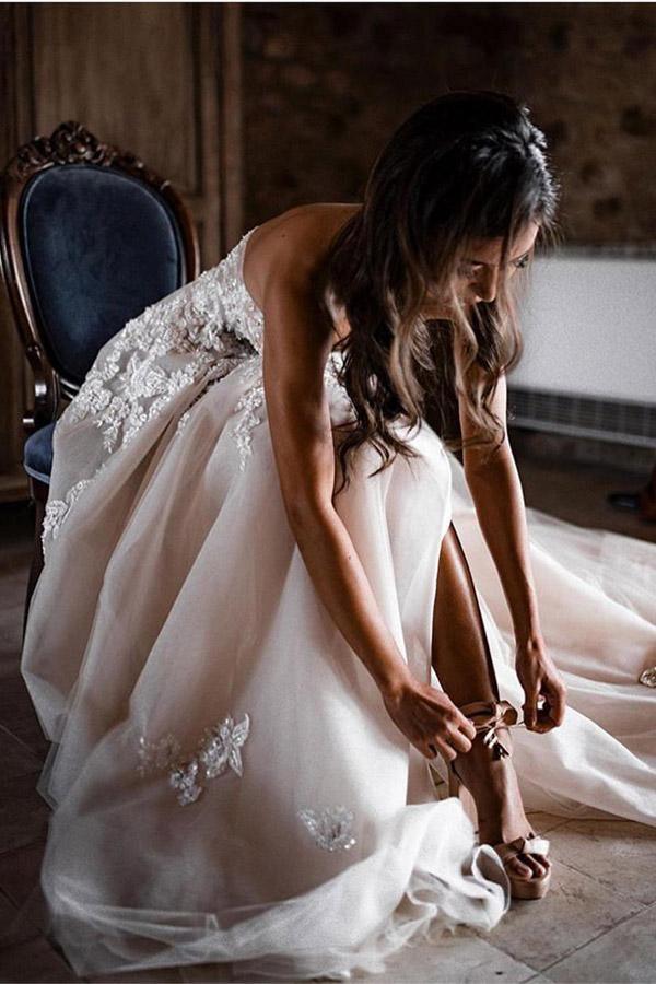 Robe de mariée romantique à décolleté cœur, style bohème, ornée de dentelle 3D WD497