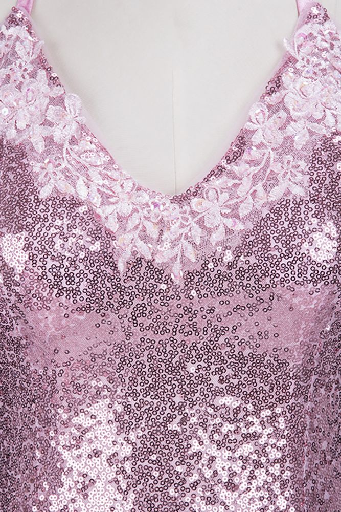 Robe de bal sirène rose poudré à fines bretelles spaghetti et col en V