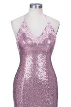 Robe de bal sirène rose poudré à fines bretelles spaghetti et col en V