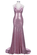 Robe de bal sirène rose poudré à fines bretelles spaghetti et col en V