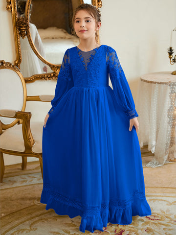 Robe de première communion ivoire en mousseline de soie, coupe trapèze, longueur au sol 