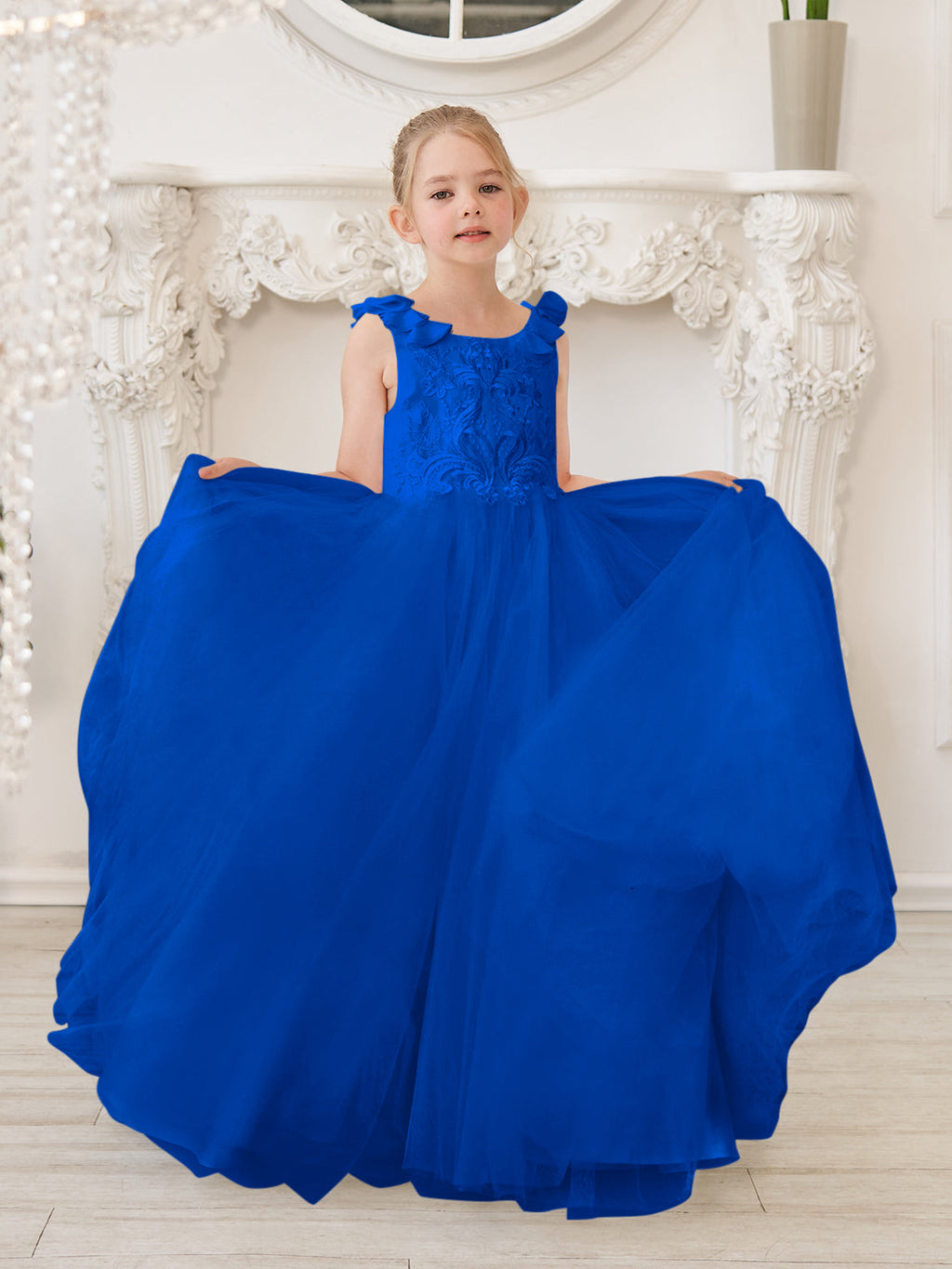 Elegante vestido blanco de tul para niña de las flores con cola corta 