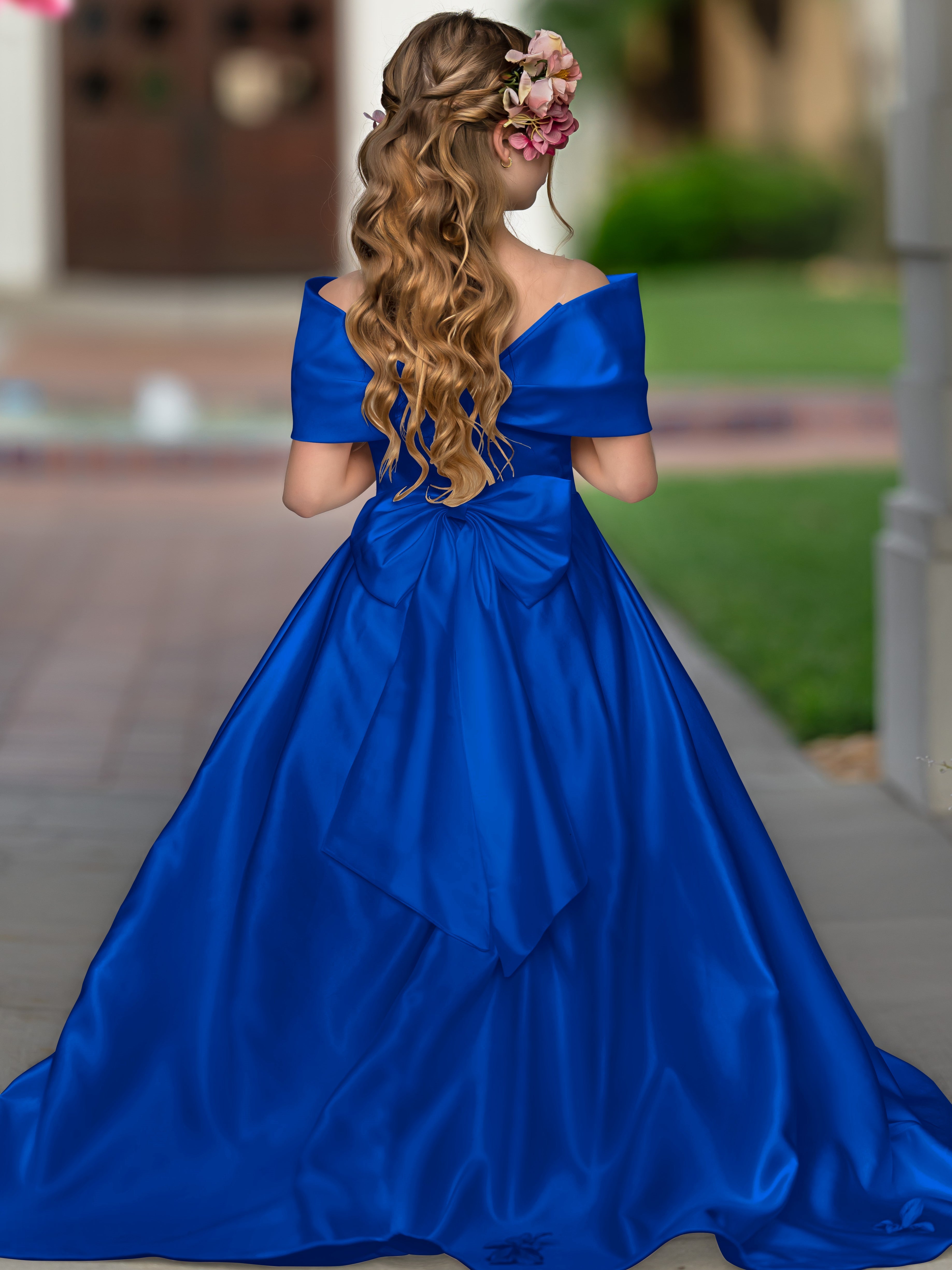 Robe de bal princesse élégante en satin ivoire avec traîne et nœud pour demoiselles d'honneur 
