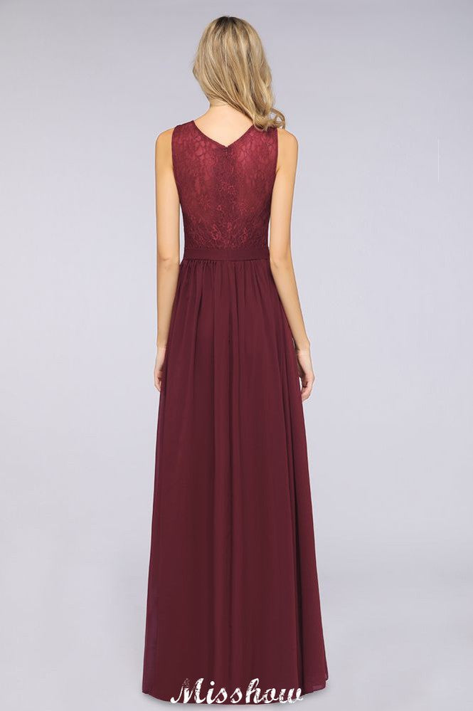 Vestido de dama de honor largo hasta el suelo, corte en A, con volantes, de gasa y encaje, con escote en V.