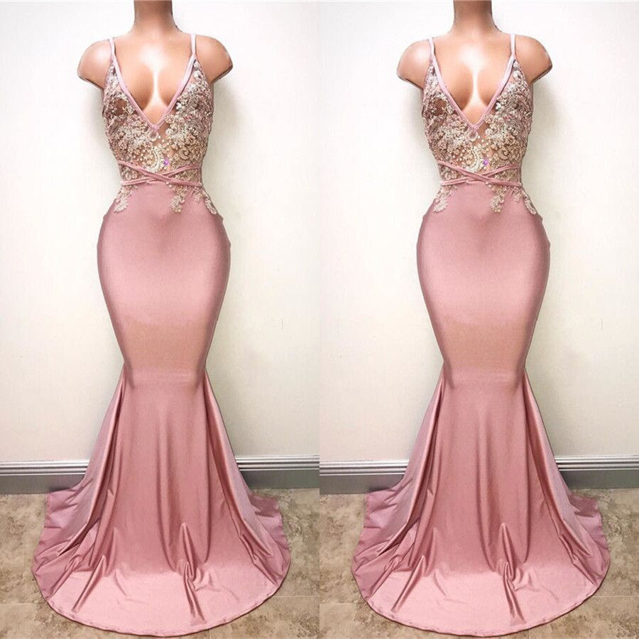Robes de soirée sexy en dentelle sans manches sirène à bretelles spaghetti 
