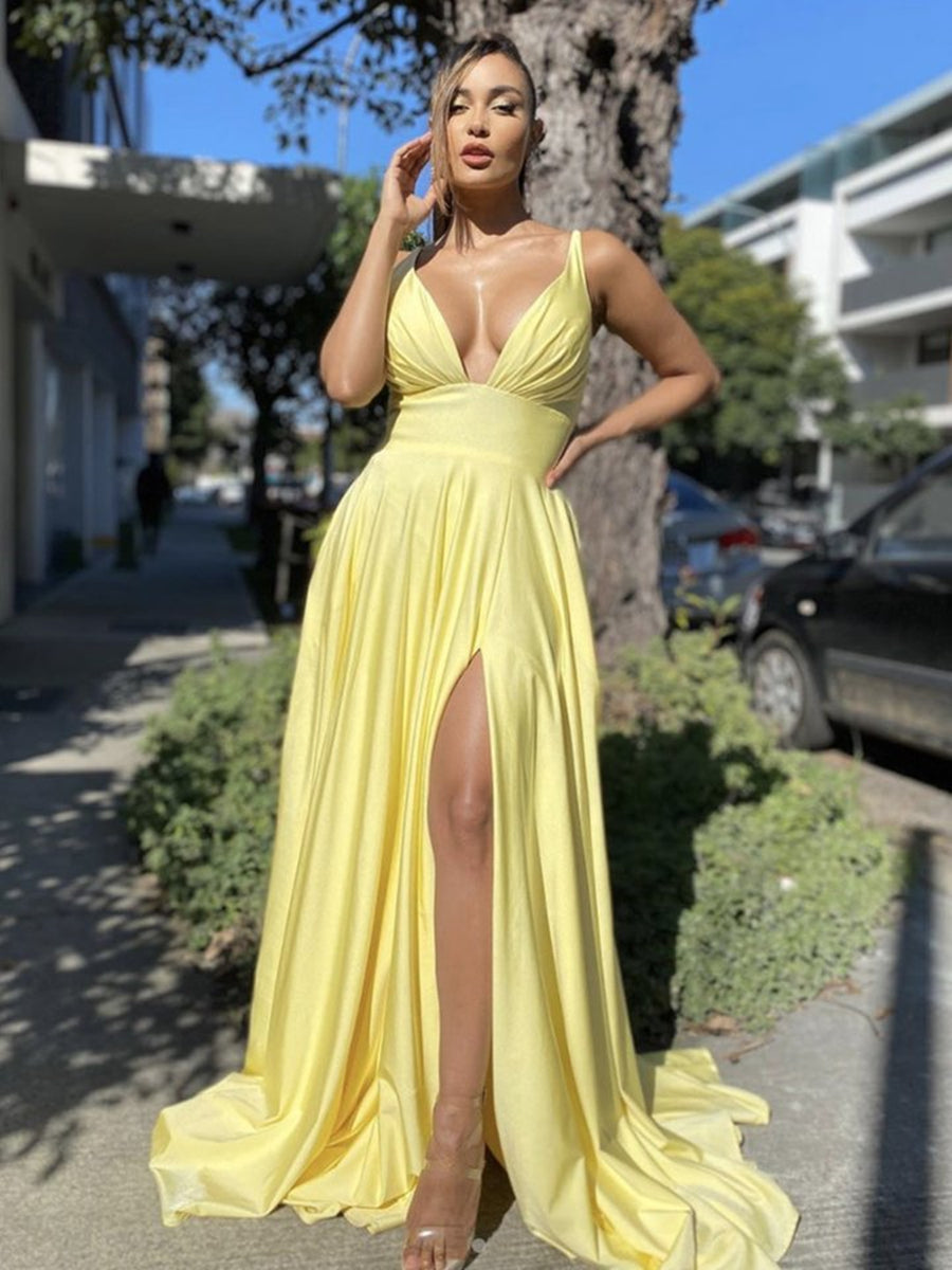 Vestidos de fiesta formales de satén, largos, sexis, de corte A, con escote en V, espalda descubierta y abertura.