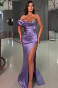 Robe de bal longue et sexy violette, asymétrique, sans manches, avec strass et fente