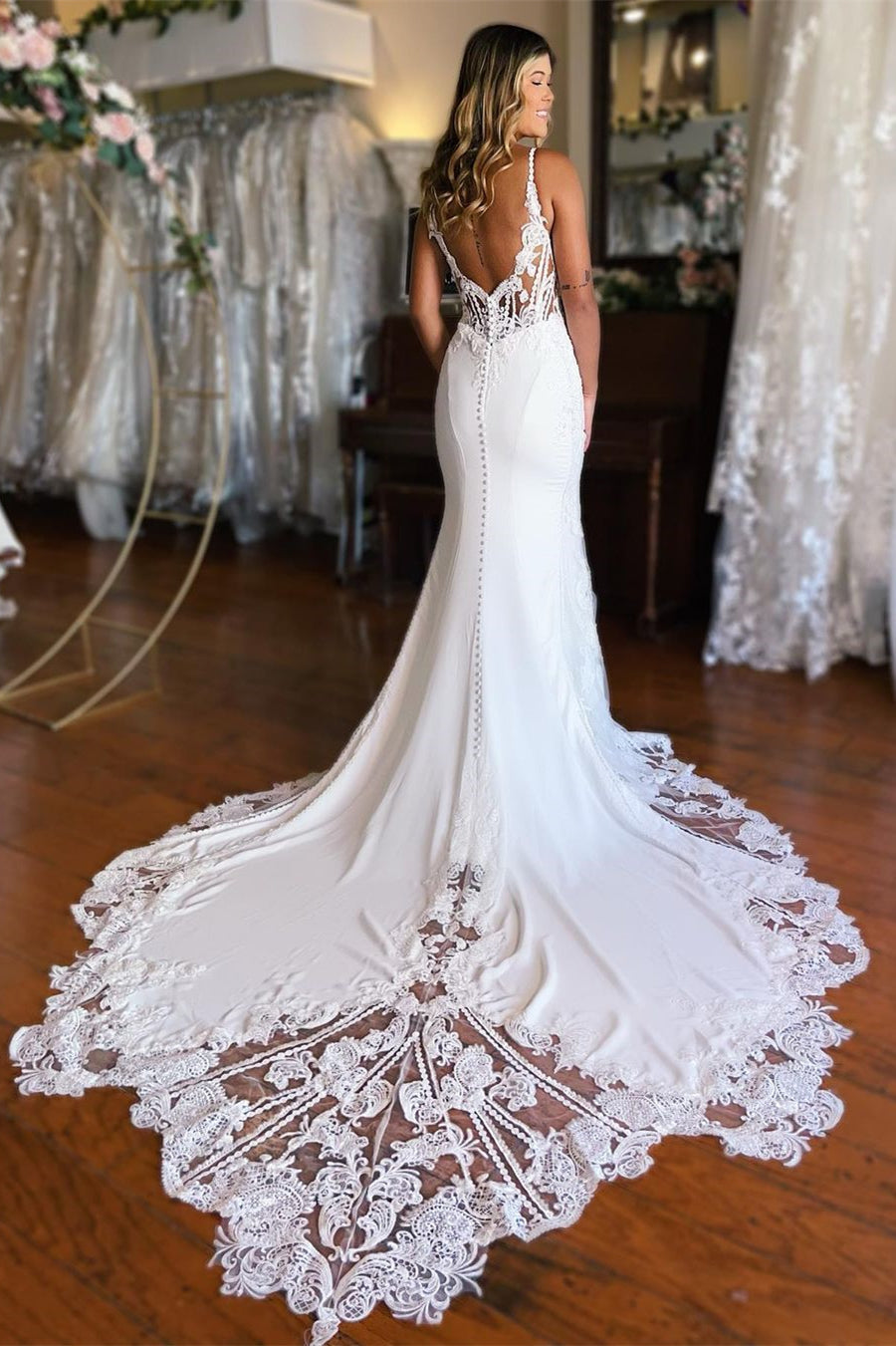 Vestido de novia largo de sirena, sexy, con tirantes finos, espalda descubierta de encaje y cola