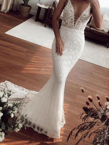 Vestidos de novia largos y sexis de sirena con escote en V y encaje de tul