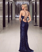 Vestidos de fiesta largos y sexis de sirena con escote en V, lentejuelas y abertura.