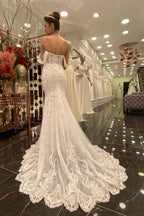 Vestidos de novia de sirena sin mangas, sexis, con hombros descubiertos, encaje y cola de cepillo. 