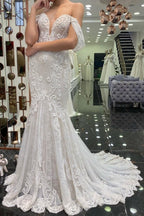 Vestidos de novia de sirena sin mangas, sexis, con hombros descubiertos, encaje y cola de cepillo. 