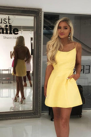 Vestido corto rosa sexy de tirantes finos para baile de bienvenida con bolsillos PD102