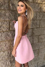 Robe de bal courte rose sexy à fines bretelles et poches PD102