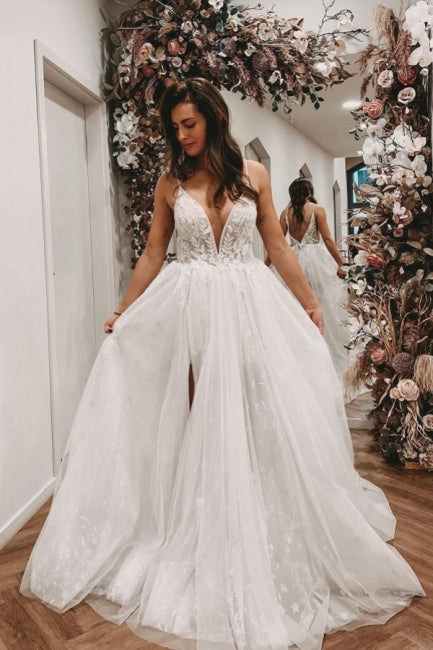 Sexy Spaghetti Straps Sleeveless A-Line Lace Wedding Dresses