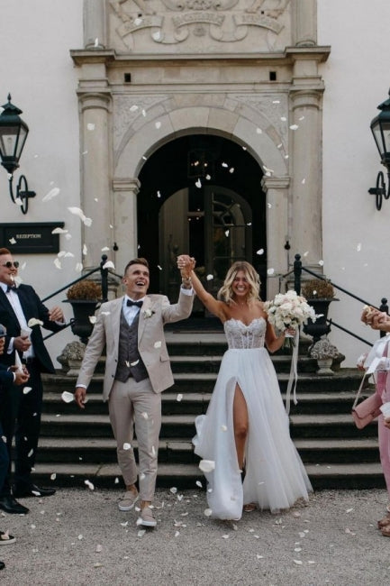 Robes de mariée sexy sans bretelles, fourreau, en tulle long jusqu'au sol, ornées d'appliqués 
