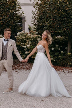 Robes de mariée sexy sans bretelles, fourreau, en tulle long jusqu'au sol, ornées d'appliqués 