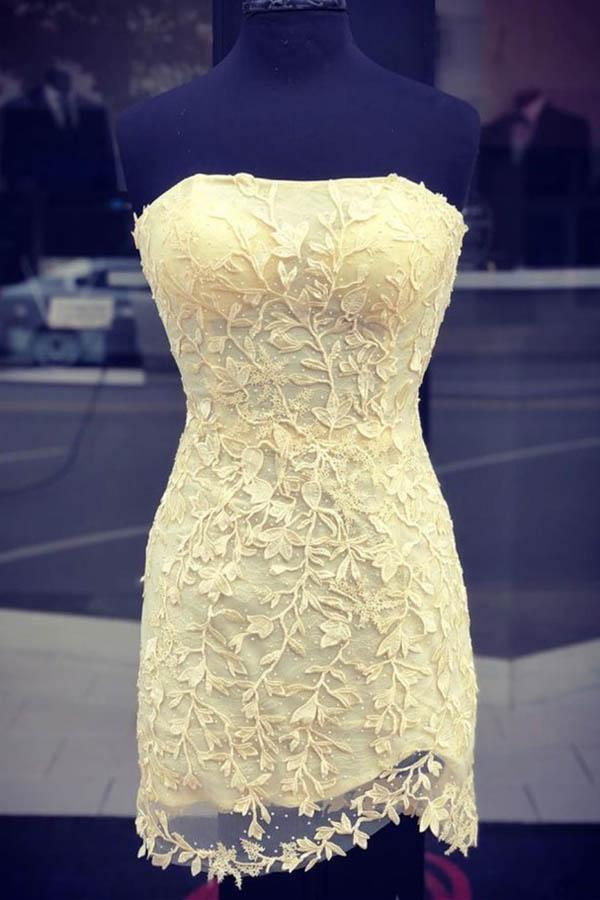 Robe de bal courte rouge moulante sans bretelles en dentelle, modèle PD394