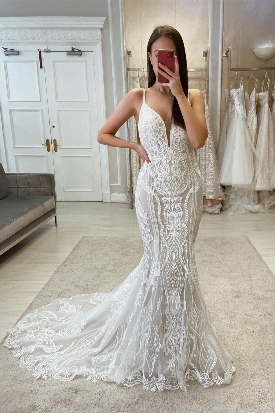 Vestido de novia sexy sin mangas con escote en V, tirantes finos y encaje