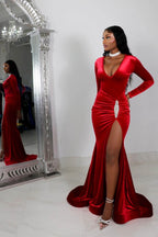 Robe de bal sirène longue sexy à col en V fendue sur le devant et manches longues