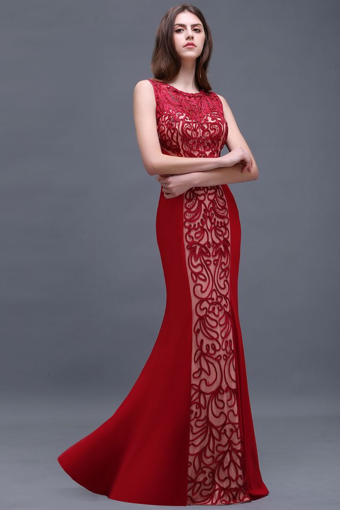 Robe de bal bordeaux fourreau à col rond et applications, longueur au sol