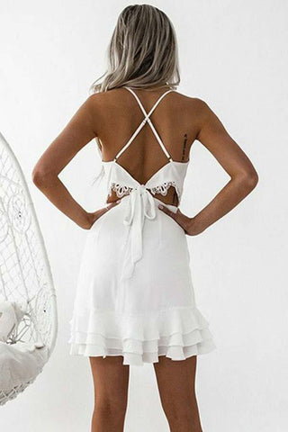 Robe fourreau plissée en satin blanc à fines bretelles spaghetti pour bal de fin d'année PD003