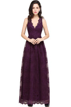 Robe de bal bleu marine fourreau en dentelle, col en V, longueur au sol