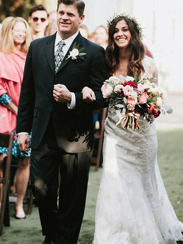 Robe de mariée fourreau en tulle dos nu à manches longues et col en V, ornée d'appliqués WD529