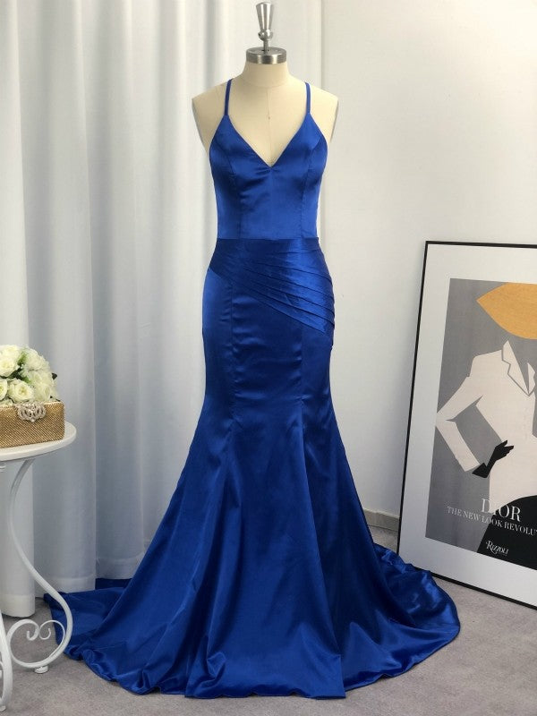 Robe de bal fourreau sans manches à col en V et froncée en satin tissé élastique