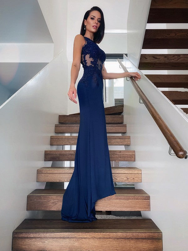 Sheath/Column Spandex Sleeveless Applique Scoop Prom Dresses