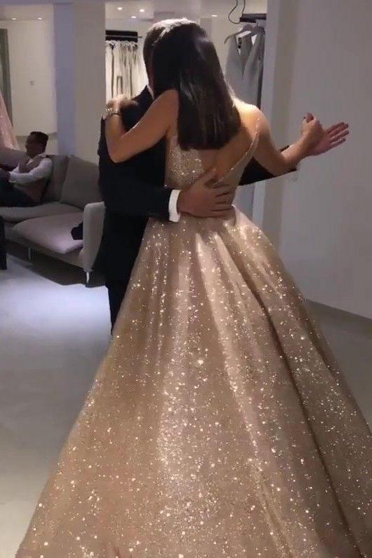 Shiny Gold Ball Gown Evening Dresses Chic V-Neck Sequin Prom Dresses