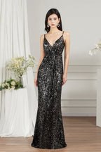 Vestido de dama de honor/baile de sirena con tirantes finos, escote en V y lentejuelas brillantes hasta el suelo.