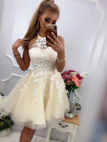 Vestidos cortos de fiesta de graduación con escote halter, corte en A, tul y encaje
