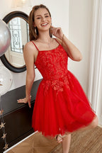 Robes de bal courtes trapèze en tulle et dentelle dos nu, à col rond et décolleté rond, robes de soirée rouges