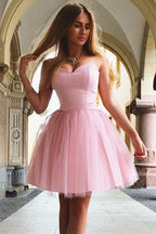 Robe de bal rose courte trapèze bustier cœur
