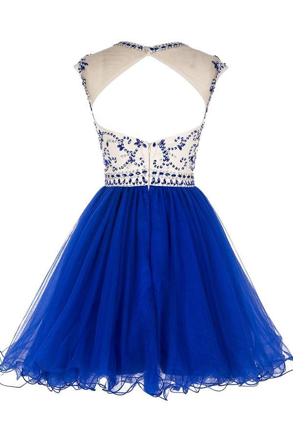 Robes de bal courtes en tulle ornées de perles PG017
